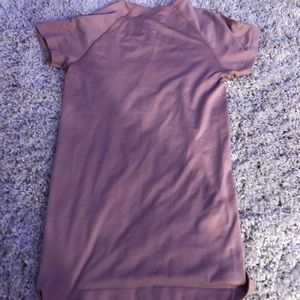 light pink lululemon swiftly tech